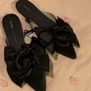 NWT Zara pointed tow mule with bow